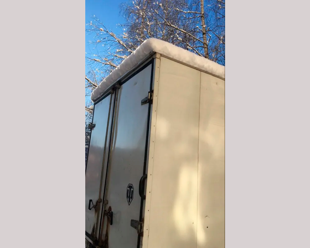 Уголок разнополочный 40*10 мм Уп 13.2000.502л Золото. Цена за 5 штук.