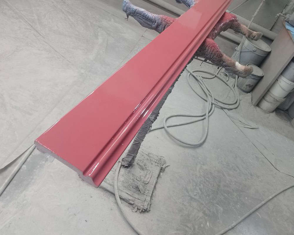 Плинтус из полистирола высокой плотности Волшебная Палочка 80*12*2000. MSPOL 102. Окраска включена в стоимость