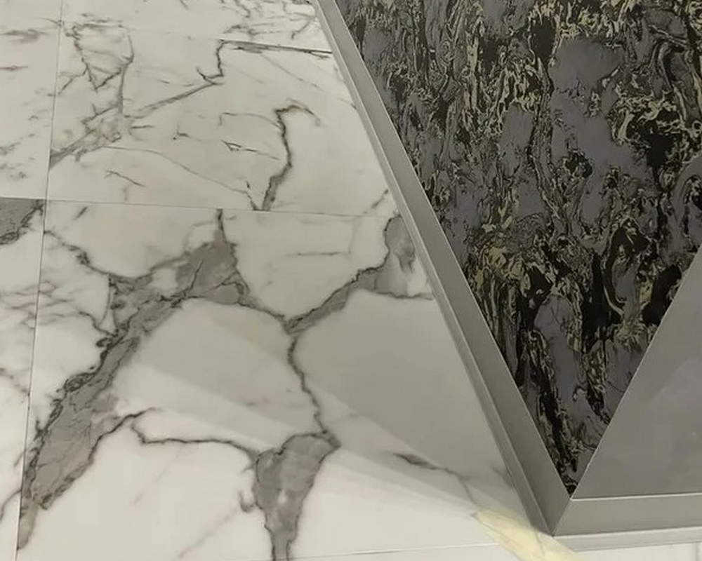 Плинтус эластичный ПВХ Dollken WL80 80мм х 15мм 0146. Тёмно-серый