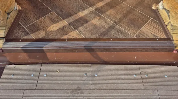 Порог угловой ПУ 04.900.059 Бетон скай