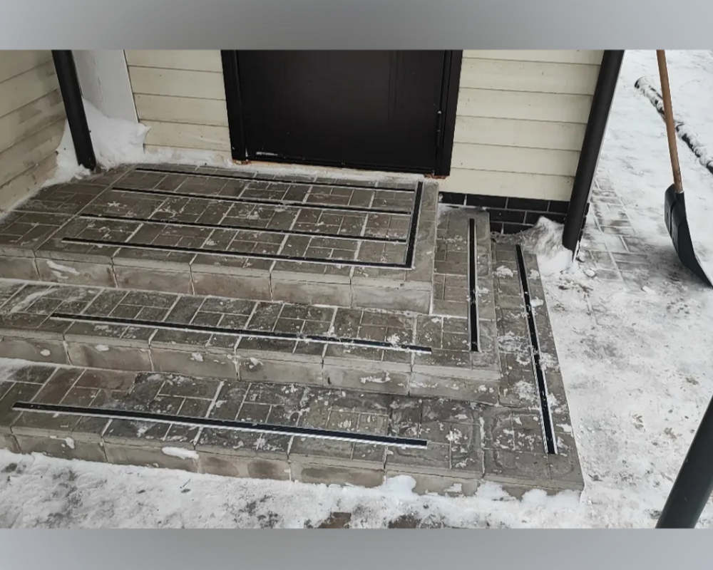 Порог одноуровневый ПС 08-1.1800.01лч Серебро