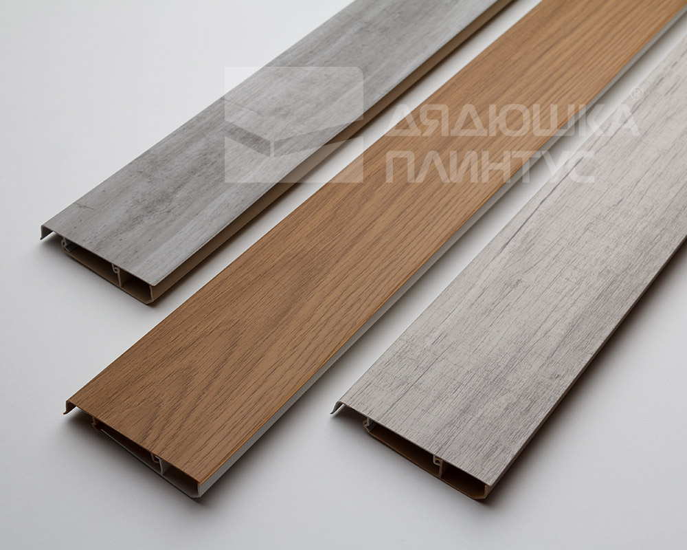 Плинтус ПВХ MAGIC STIСK 77мм 2,2 м MS16 Алюминий