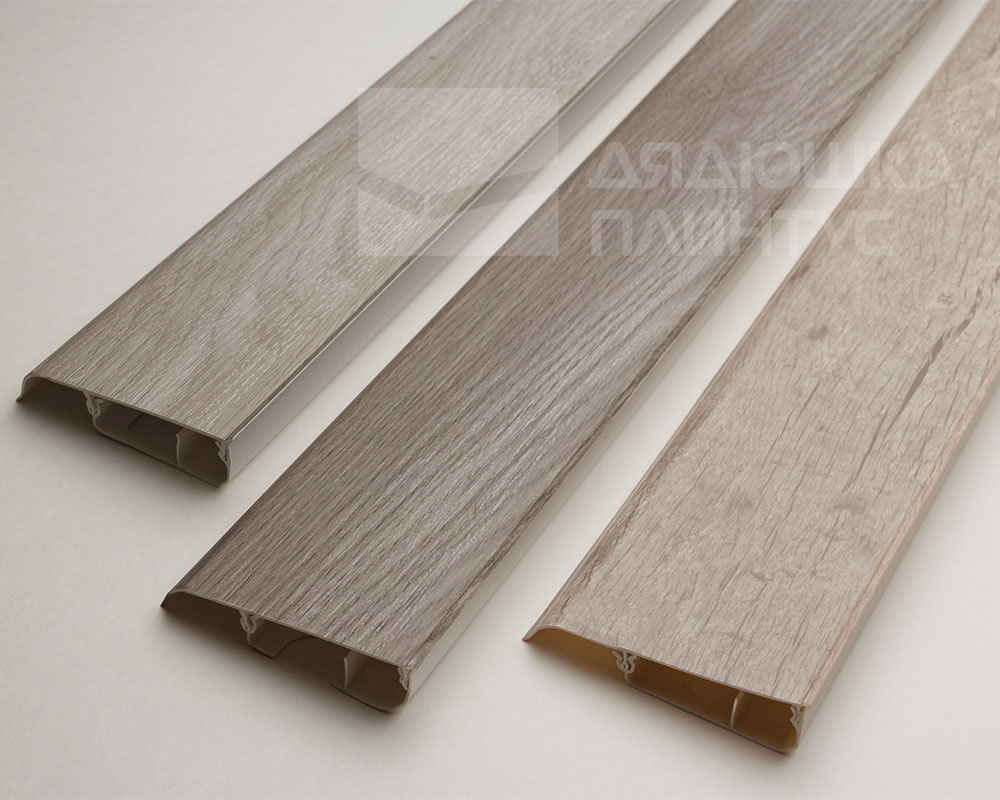 Плинтус ПВХ Salag Lima 72мм 2,5м. Баллард