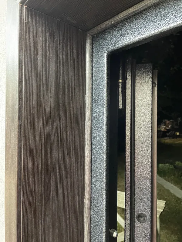 Галтель ПВХ LEMAL  14х14мм. 2,5м.  0018