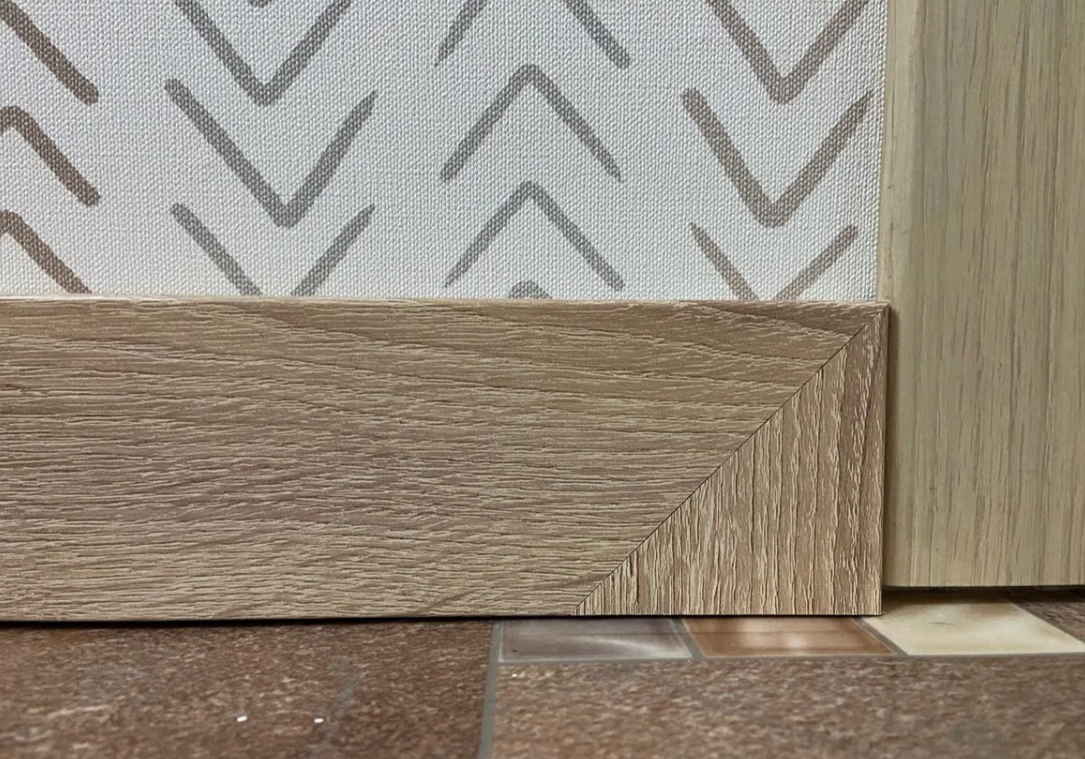 Плинтус ПВХ Рико Концепт 80мм 2,2м. 80106