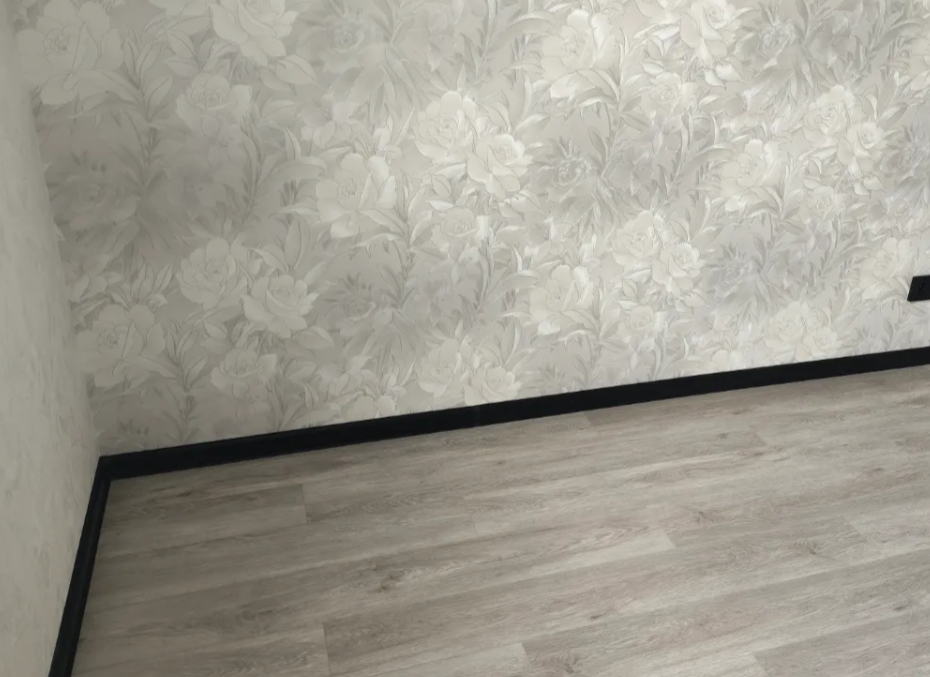 Плинтус ПВХ Идеал Классик 70мм 2,2м 303 Венге темный