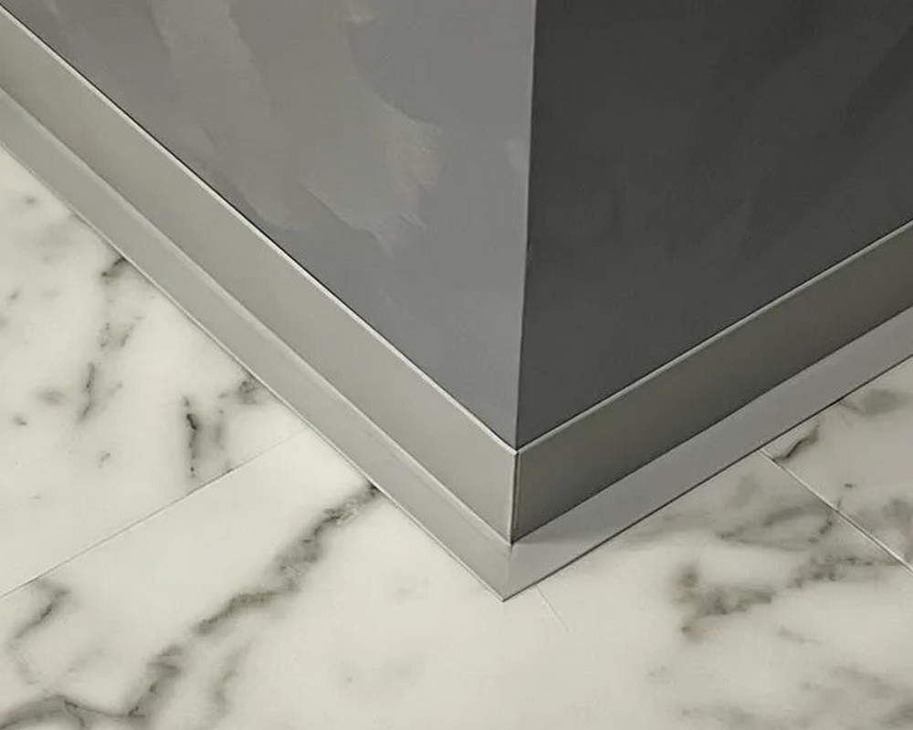 Плинтус ПВХ гибкий Flex 24 м. Серый