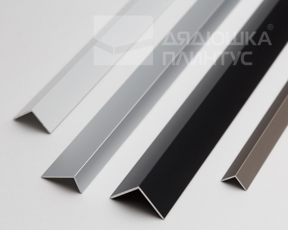 Профиль угловой Волшебная палочка Expert MSUPE 01-27.2700.16 10*10мм 2,7м Белый