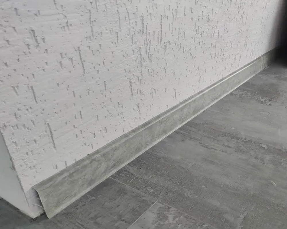 Плинтус ПВХ MAGIC STIСK 77мм 2,2 м MS02 Прованс