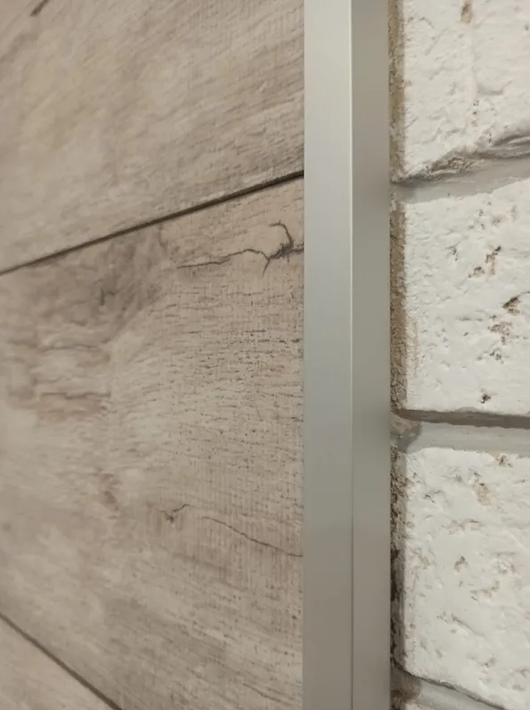 Угол декоративный 10х10 Уп 01-27.2700.501л