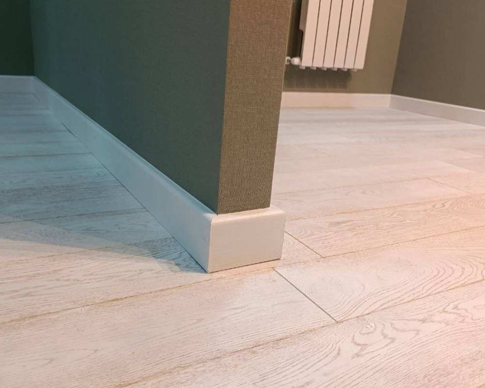 Плинтус МДФ Smartprofile Paint  80А Белый