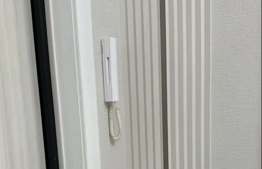 Полоса алюминиевая 15х1,5 мм браш бронза/глянец 2,7 м