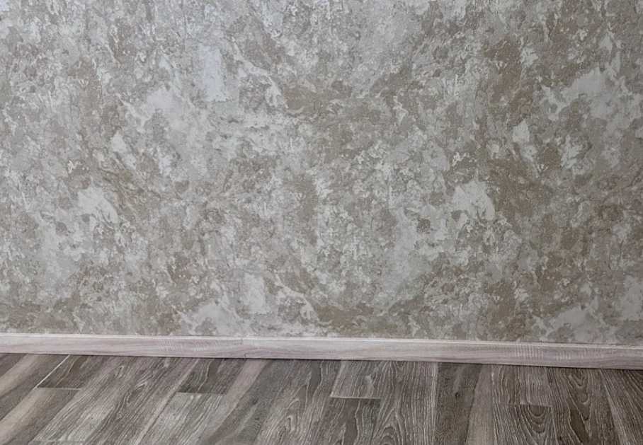 Плинтус напольный Arbiton Integra 05 Дуб Сити