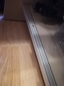 Порог угловой MSC 20*20.900.106 Ясень белый